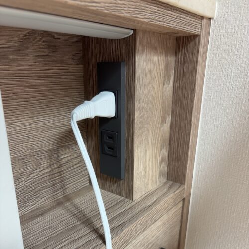 グレイスキッチン コンセント
